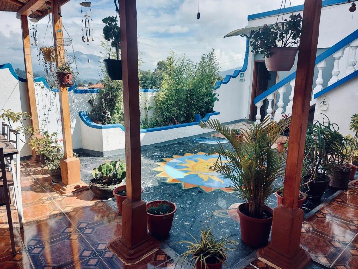 Hostal Chasqui Otavalo Ngoại thất bức ảnh