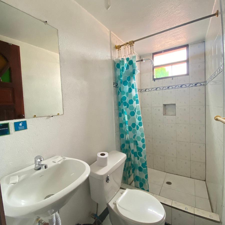 Hostal Chasqui Otavalo Ngoại thất bức ảnh